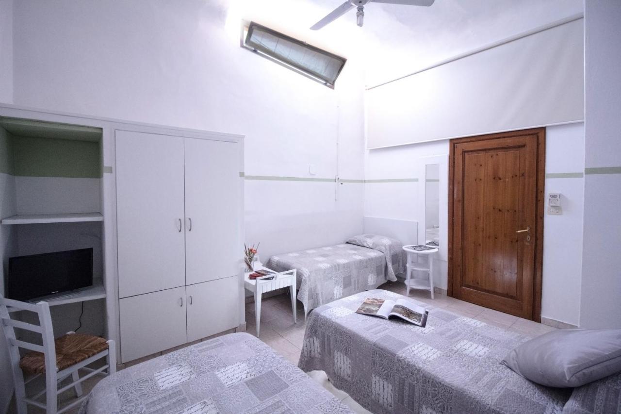 Il Ghiro Guest House ฟลอเรนซ์ ภายนอก รูปภาพ