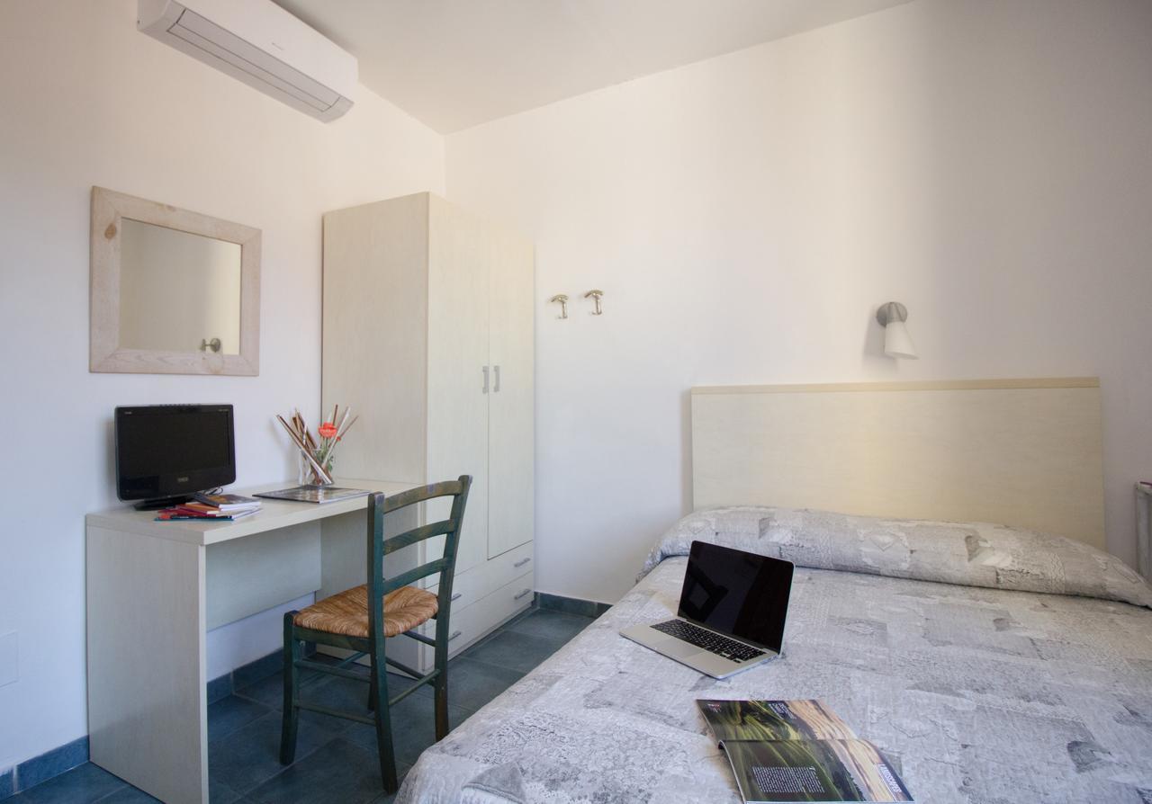 Il Ghiro Guest House ฟลอเรนซ์ ภายนอก รูปภาพ